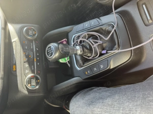 Ford Focus 1.5 benzina 2020 - imagine 6