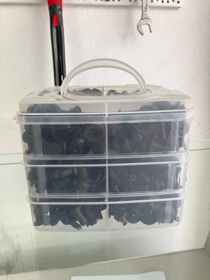 set cleme/clipsuri fixare si legaturi pentru cabluri 630 piese