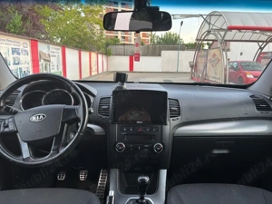 De vanzare Kia Sorento - imagine 4