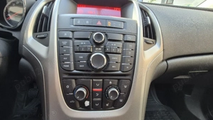 Opel Astra J - imagine 7