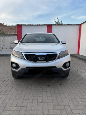 De vanzare Kia Sorento - imagine 2