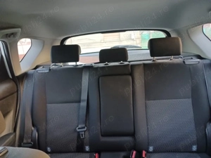 Toyota Auris 1.3 16V - imagine 3