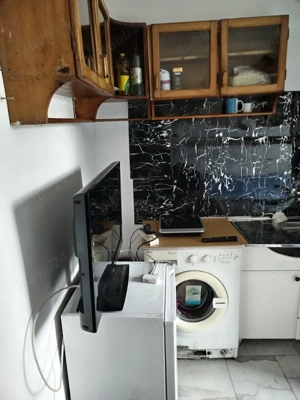 Vând garsoniera din usc. 9m cu utilitati Oradea zona liniștita central Rogerius 