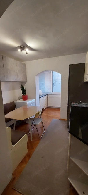 Apartament de închirat 3 camere decomandat