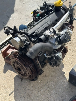 Dezmembrez motor 1.5 dci renault - imagine 2