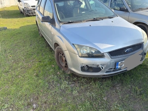 Dezmembrez Ford  Focus Mark 2 (MK2) break  orice piesa !