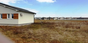 TEREN INTRAVILAN 620 MP in loc. Santandrei cu PUZ la sosea asfaltata.PRET 34.500 euro  - imagine 2