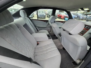 Mercedes-Benz E 200 benzina - imagine 3