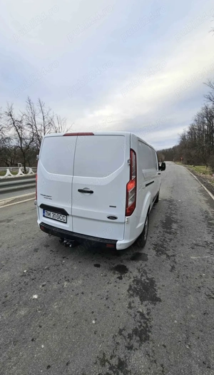 Ford Transit Custom 2.0 TDCi 2018 L2H1 150.000 km reali   2.7t Cârlig. Înmatriculat recent| Lugoj TM - imagine 4