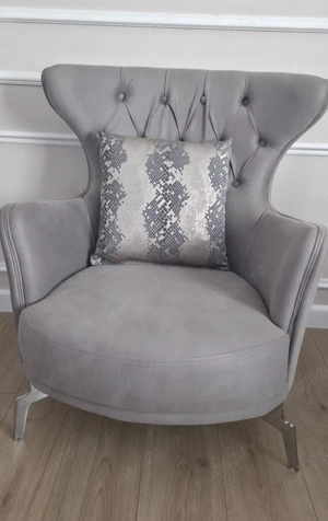 Canapea și fotolii - imagine 4