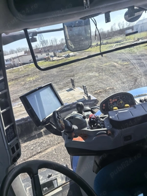 Tractor New holland T8.420 - imagine 3