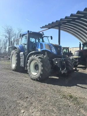 Tractor New holland T8.420
