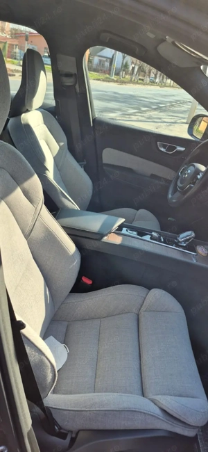 Volvo XC 60 - imagine 5