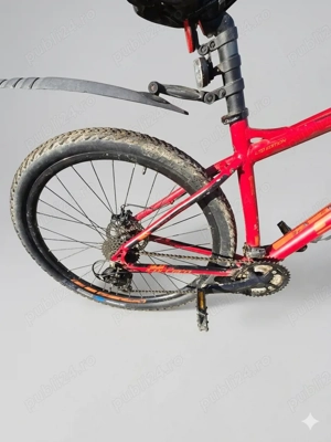 Vând bicicleta Carrera Hellcat 