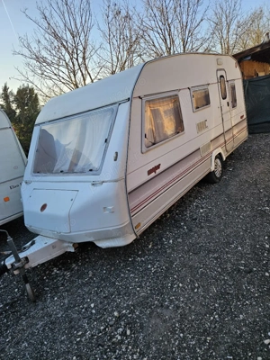 Rulota inmatriculta cu 2 zone dormit 5 persoane se vinde ci transcriere Mma 1000 kg Proprie 850 Anul - imagine 5