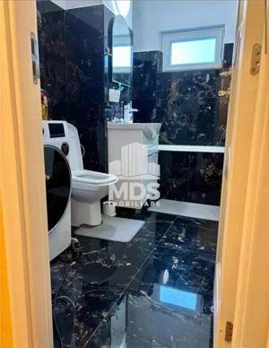 Decomandat cu 2 b #259;i si 2 balcoane la etajul 3 - imagine 5