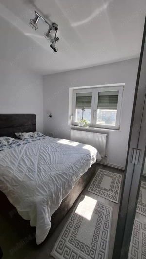 Vând apartament în zona Modern - imagine 5