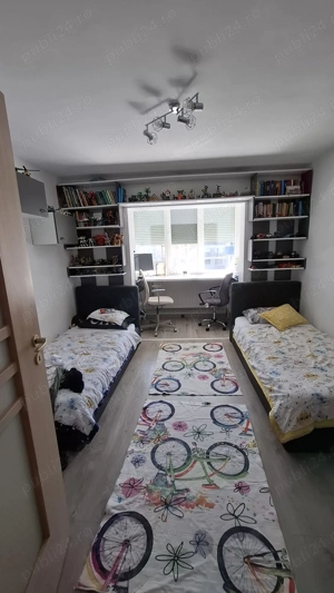Vând apartament în zona Modern - imagine 3