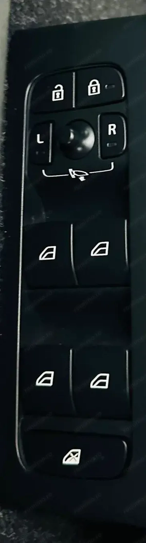 VOLVO Xc-40 - imagine 11