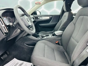 VOLVO Xc-40 - imagine 13