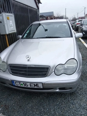 vând Mercedes c200 - imagine 2