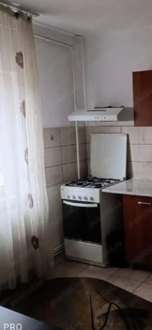 Ofer spre chirie gars cf 1 ,et 1 ,Favorit 200 euro   luna 