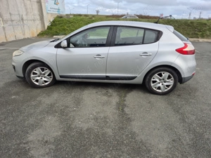Renault megane 1.5 - imagine 4