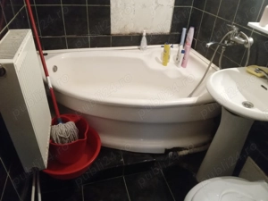 De vânzare apartament 2 camere semidecomandat 