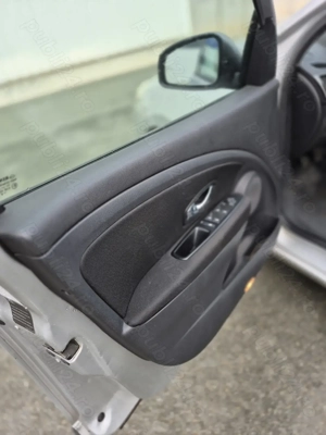 Renault megane 1.5 - imagine 9