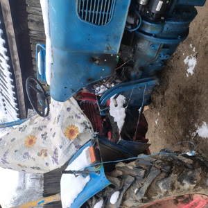 Vând tractor și samanatoare mecanica  - imagine 4