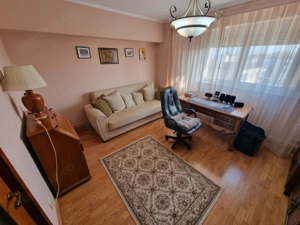 Apartament 3 camere zona Capitol - imagine 3