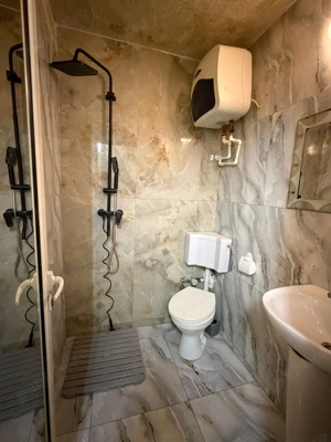 Regim hotelier A uri strada Brailei garsoniera - imagine 4