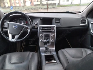 Volvo V60 2.0 - imagine 4