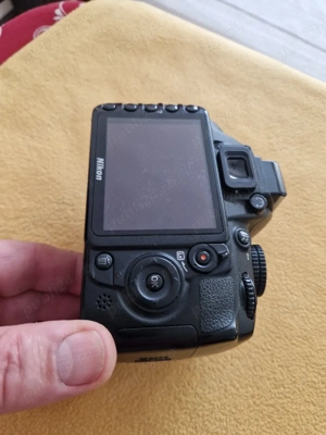 Nikon D3100 body