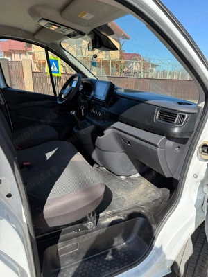 Renault Trafic 2021 8+1 Primul Proprietar de noua - imagine 5