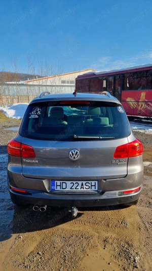 VW Tiguan 2012   2.0 TDI   4Motion   Trapă panoramică - imagine 6