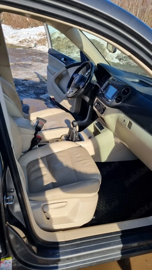 VW Tiguan 2012   2.0 TDI   4Motion   Trapă panoramică - imagine 2