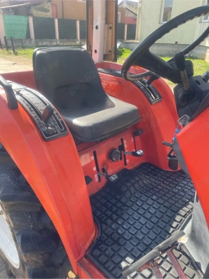 Tractor Kubota 4x4  - imagine 4