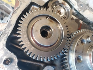 pinioane motor Mercedes Sprinter 651 - imagine 2