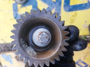 pinioane motor Mercedes Sprinter 651 - imagine 4