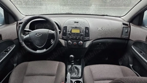 Hyundai i30  - imagine 4