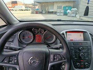 opel astra j 2019 - imagine 9