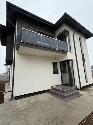 Vand casa individuala cu etaj Dragomiresti Deal strada Crizantemelor