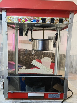 Popcorn Machine 