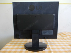 Monitor LCD LG Flatron 19 inch - imagine 4