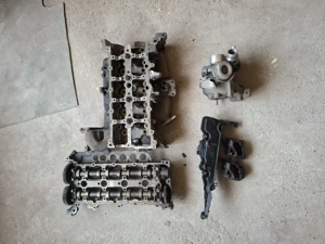 Vand diverse piese motor Nissan - imagine 4