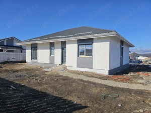 Direct dezvoltator Locuinta parter 150mp 4 camere 2 bai predare 2026