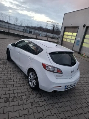 Mazda 3 (Facelift) 2011 - imagine 3