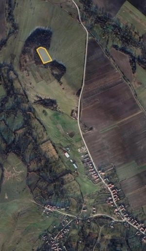 Vând teren extravilan 