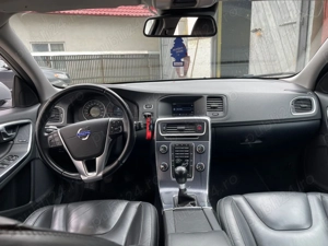 Vând volvo v 60 întro stare bună - imagine 5